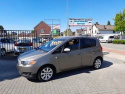 Grijs Gebruikt 2013 Mitsubishi Colt Edition Hatchback | € 3.950 (Eerlijke prijs)