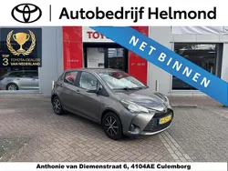 Grijs Gebruikt 2020 Toyota Yaris Connect Style Hatchback | € 14.749 (Iets duurder)