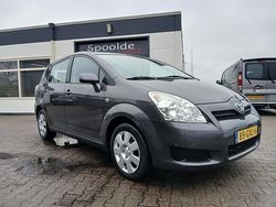 Grijs (metallic) Gebruikt 2008 Toyota Verso MPV | € 2.999 (Eerlijke prijs)