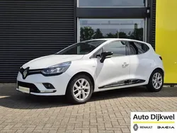 Blanc glacier Gebruikt 2018 Renault Clio IV LIMITED Hatchback | € 10.450 (Eerlijke prijs)