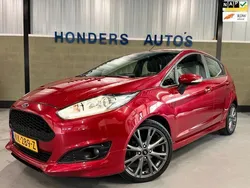 Rood, metallic lak Gebruikt 2016 Ford Fiesta ST-Line Hatchback | € 9.945 (Eerlijke prijs)