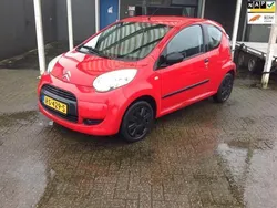 Rood Gebruikt 2009 Citroën C1 Hatchback | € 2.450 (Eerlijke prijs)