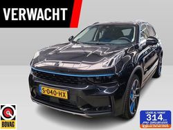 Zwart Gebruikt 2023 Lynk & Co 01 SUV | € 23.850 (Goede deal)