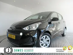 Zwart, metallic lak Gebruikt 2019 Hyundai i10 Comfort Hatchback | € 9.445 (Eerlijke prijs)