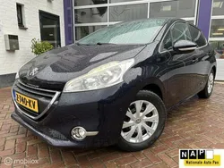 Blauw Gebruikt 2014 Peugeot 208 Allure Hatchback | € 6.999 (Eerlijke prijs)