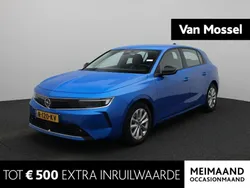 Blauw Gebruikt 2022 Opel Astra Edition Hatchback | € 18.900 (Eerlijke prijs)