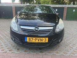Zwart Gebruikt 2011 Opel Corsa S MPV | € 1.500 (Goede deal)