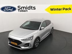 Grijs Gebruikt 2023 Ford Focus ST-Line Hatchback | € 20.045 (Goede deal)