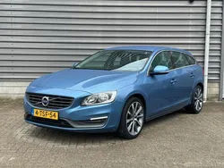 Blauw Gebruikt 2014 Volvo V60 Stationwagen | € 4.999 (Eerlijke prijs)