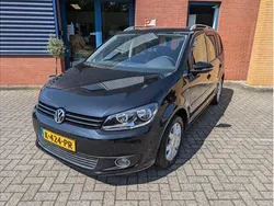 Zwart Gebruikt 2014 VW Touran Comfortline MPV | € 14.995 (Duur)