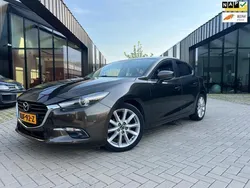 Bruin Gebruikt 2017 Mazda 3 Hatchback | € 12.950 (Eerlijke prijs)