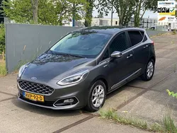 Grijs Gebruikt 2020 Ford Fiesta Vignale Hatchback | € 14.999 (Eerlijke prijs)