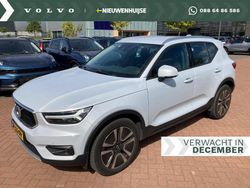 Grijs Gebruikt 2020 Volvo XC40 Momentum SUV | € 29.694 (Eerlijke prijs)