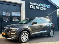 Bruin Gebruikt 2018 VW T-Roc Style SUV | € 16.950 (Eerlijke prijs)