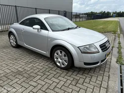 Grijs Gebruikt 2004 Audi TT Coupé | € 5.500 (Iets duurder)