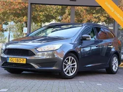 Grijs Gebruikt 2015 Ford Focus Trend Stationwagen | € 4.245 (Eerlijke prijs)