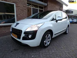 Wit Gebruikt 2010 Peugeot 3008 MPV | € 3.950 (Eerlijke prijs)