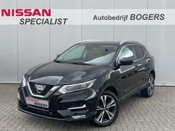 Zwart Gebruikt 2018 Nissan Qashqai N-Connecta SUV | € 17.840 (Eerlijke prijs)