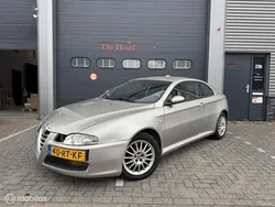 Grijs Gebruikt 2005 Alfa Romeo GT Coupé | € 2.999 (Super prijs)