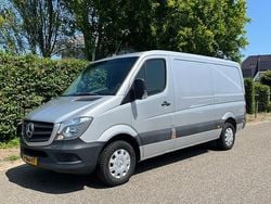 Grijs Gebruikt 2017 Mercedes Sprinter Van | € 14.450 (Goede deal)