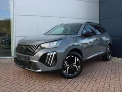 Grijs Gebruikt 2024 Peugeot 2008 Allure SUV | € 21.900 (Eerlijke prijs)