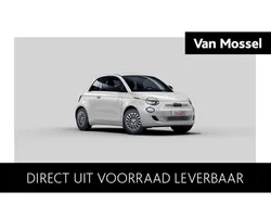 Wit Nieuw 2025 Fiat 500e Red Hatchback | € 35.440 (Eerlijke prijs)