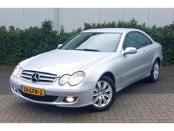 Grijs Gebruikt 2008 Mercedes CLK220 Elegance Coupé | € 5.950