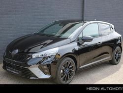 Noir etoile metallic Gebruikt 2025 Renault Clio V Esprit Alpine Hatchback | € 28.780 (Iets duurder)