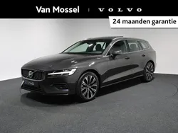 Grijs, metallic lak Gebruikt 2024 Volvo V60 Plus Stationwagen | € 49.940
