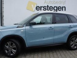 Blauw Nieuw 2025 Suzuki Vitara SUV | € 35.298 (Eerlijke prijs)