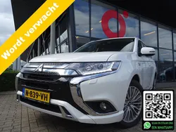 Wit Gebruikt 2020 Mitsubishi Outlander Intense+ SUV | € 25.745 (Eerlijke prijs)