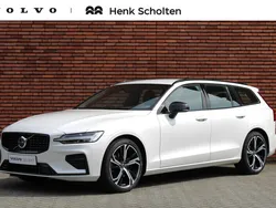 Wit Nieuw 2024 Volvo V60 Plus Stationwagen | € 43.750