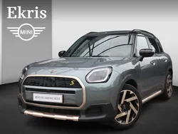 Smokey green Gebruikt 2024 Mini Countryman Favoured SUV | € 44.900
