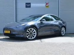 Grijs, metallic lak Gebruikt 2019 Tesla Model 3 Long Range Sedan | € 22.500 (Iets duurder)