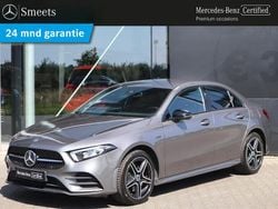 Grijs Gebruikt 2021 Mercedes A250 Business Sedan | € 28.444 (Eerlijke prijs)