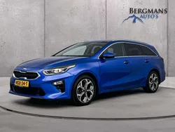 Blauw, metallic lak Gebruikt 2021 Kia Ceed Sportswagon Stationwagen | € 24.900 (Eerlijke prijs)