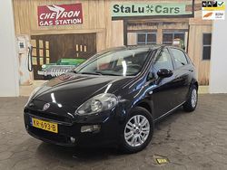 Zwart Gebruikt 2016 Fiat Punto Evo Lounge Hatchback | € 5.750 (Eerlijke prijs)