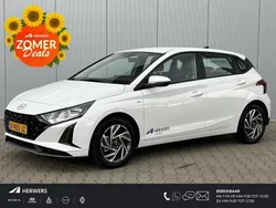 Wit Gebruikt 2024 Hyundai i20 Comfort Hatchback | € 19.835 (Eerlijke prijs)