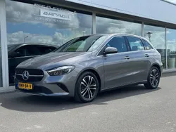 Grijs Gebruikt 2024 Mercedes B200 Progressive MPV | € 40.250