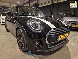 Zwart Gebruikt 2021 Mini Cooper Hatchback | € 22.849 (Duur)