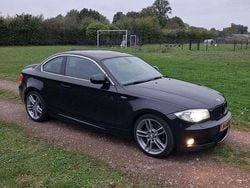 Zwart Gebruikt 2011 BMW 120 Coupé Coupé | € 12.500