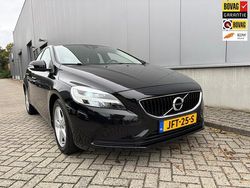 Zwart Gebruikt 2018 Volvo V40 Inscription Stationwagen | € 14.650 (Goede deal)