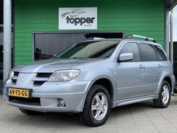 Grijs Gebruikt 2007 Mitsubishi Outlander Invite SUV | € 7.950 (Eerlijke prijs)