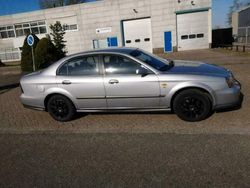 Grijs Gebruikt 2003 Chevrolet Evanda Sedan | € 1.900