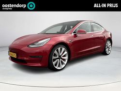 Rood Gebruikt 2019 Tesla Model 3 Performance Sedan | € 27.450 (Eerlijke prijs)