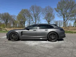 Grijs Gebruikt 2018 Porsche Panamera Sport Turismo Sedan | € 65.500 (Iets duurder)