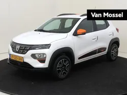 Wit Gebruikt 2022 Dacia Spring Comfort Plus Hatchback | € 11.440 (Goede deal)