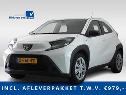 Wit Gebruikt 2023 Toyota Aygo Play Hatchback | € 15.850 (Goede deal)