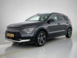 Interstellar grey (donker grijs metallic) Gebruikt 2023 Kia e-Niro SUV | € 32.940 (Eerlijke prijs)