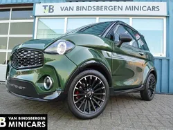 Groen Nieuw 2025 Aixam Microcar Hatchback | € 19.995